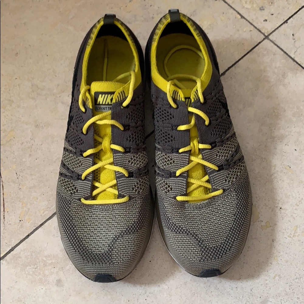 Nike Flyknit Trainer Olive/Yellow